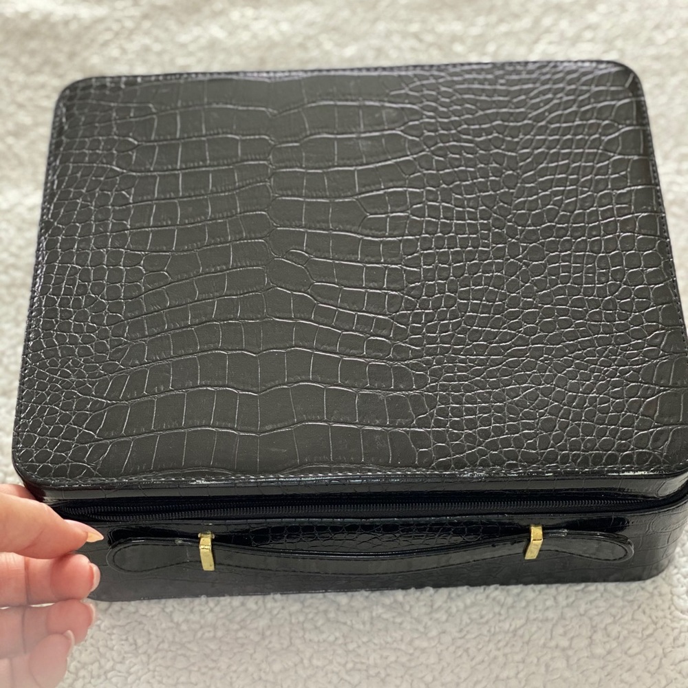 Makeup case